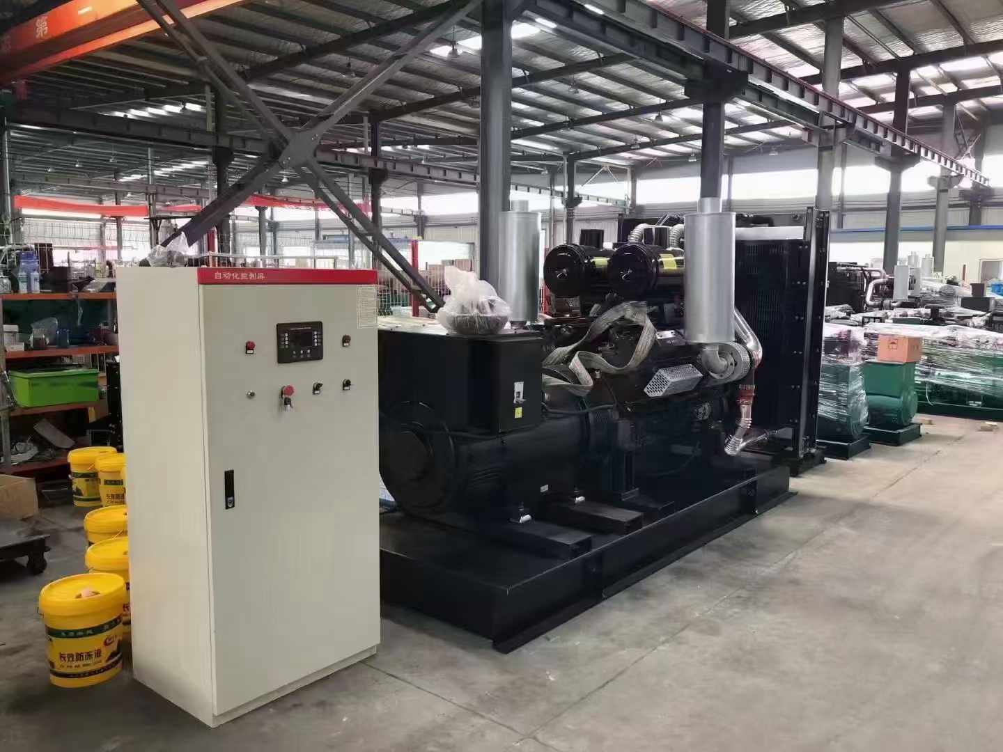 托里柴油发电机运行时的噪音和振动水平如何?